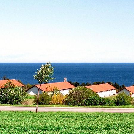 2 Person Holiday Home In Allinge エクステリア 写真