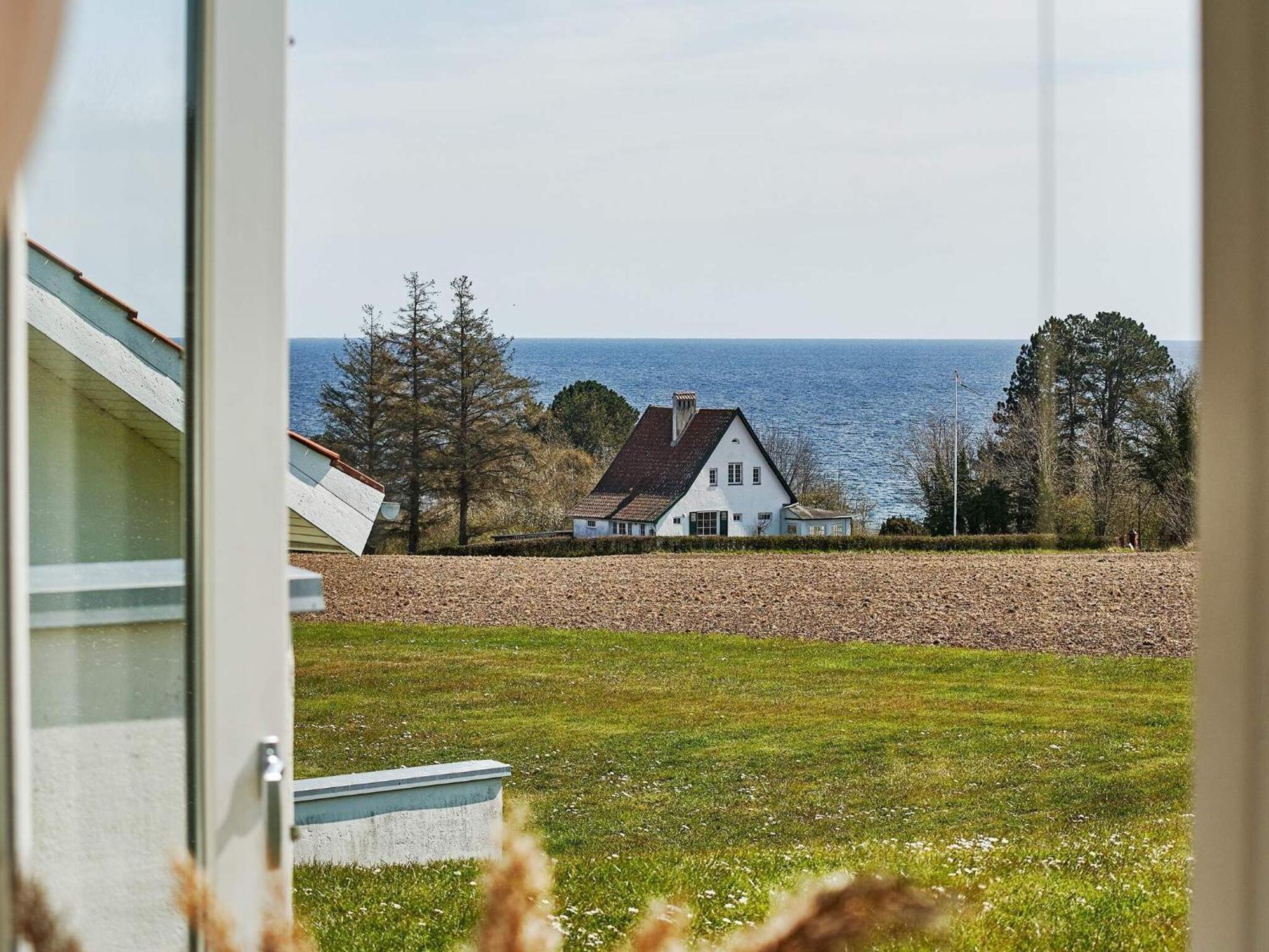 2 Person Holiday Home In Allinge エクステリア 写真