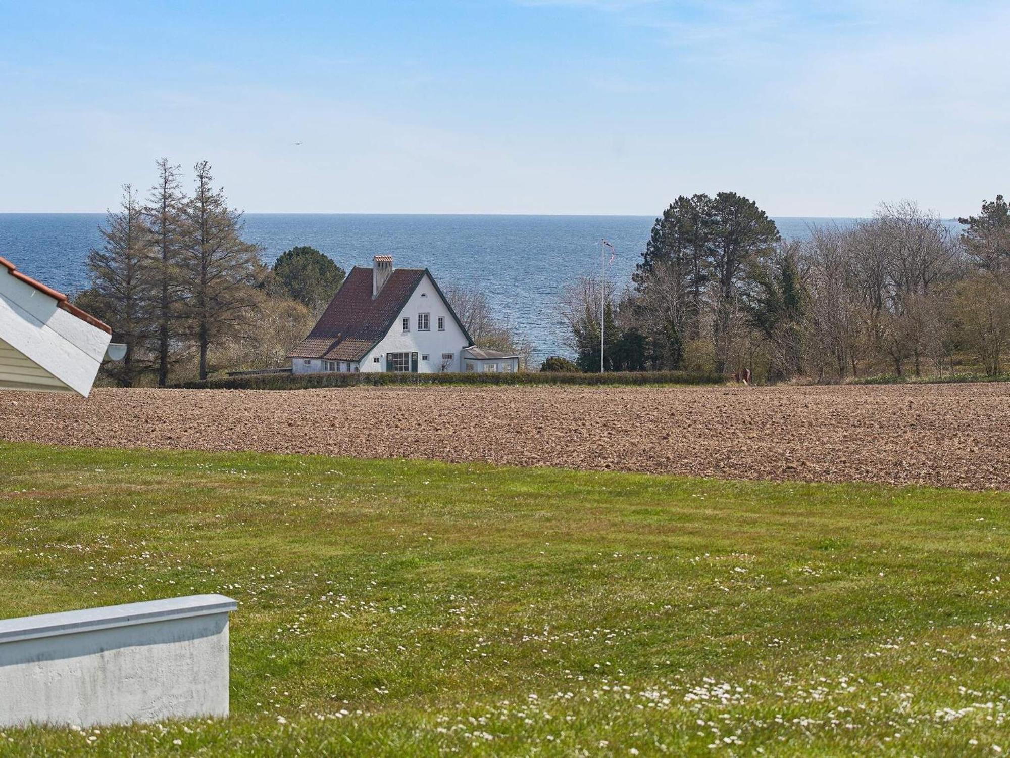 2 Person Holiday Home In Allinge エクステリア 写真