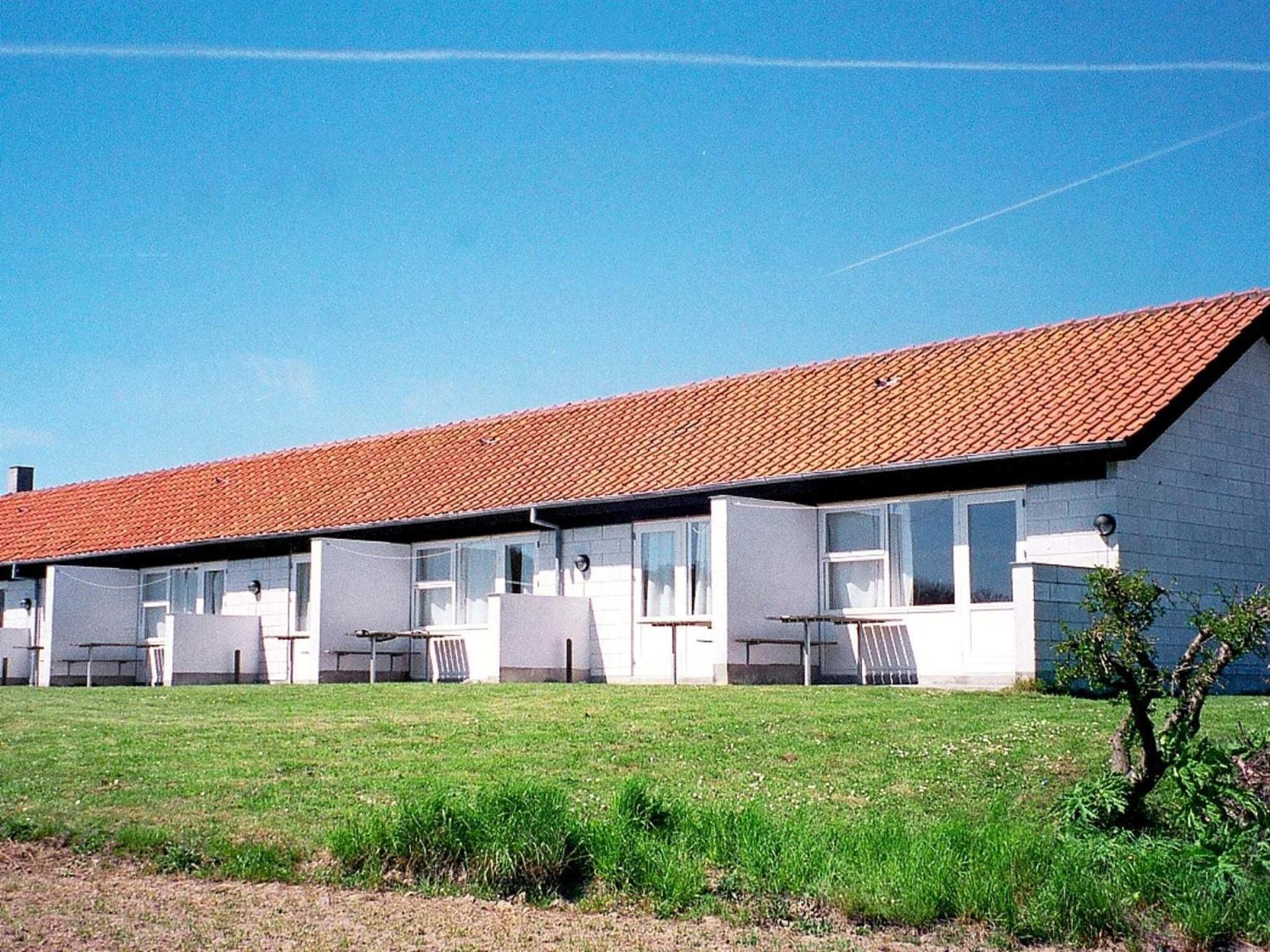 2 Person Holiday Home In Allinge エクステリア 写真